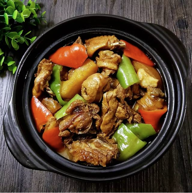 Signature Huangmen Braised Chicken